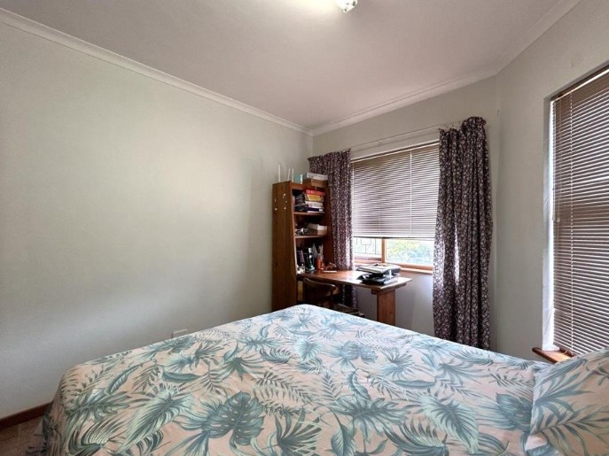 4 Bedroom Property for Sale in Wavecrest Eastern Cape